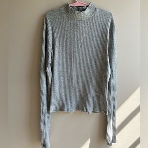 Destined ribbed gray long sleeve turtleneck